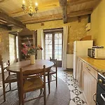 Casa de Férias Charming 2-4p With Heated Pool & Terrace - Le Bleuet *