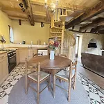 Casa de Férias Charming 2-4p With Heated Pool & Terrace - Le Bleuet Meyrals