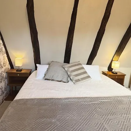 Charming 2-4p With Heated Pool & Terrace - Le Bleuet *