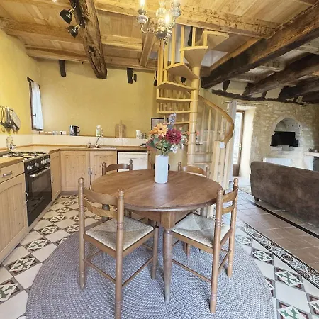 Hébergement de vacances Charming 2-4p With Heated Pool&terrace Meyrals