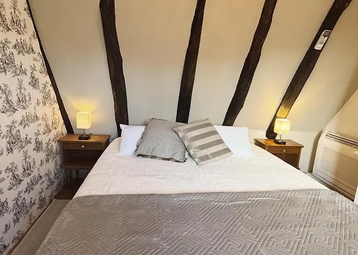 Charming 2-4p With Heated Pool & Terrace *