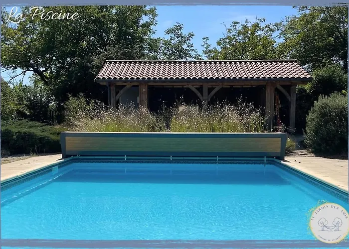 Charming 2-4p With Heated Pool & Terrace Vakantiehuis *